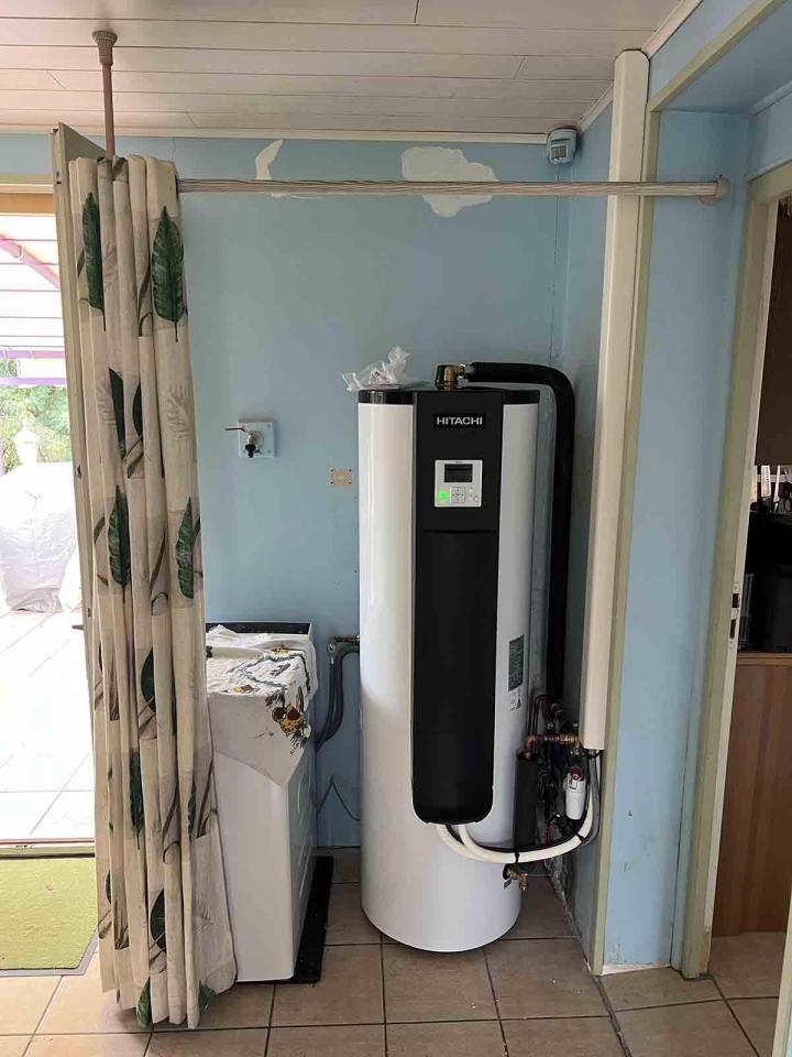 J'assure installation et maintenance de vos ballons thermodynamiques avec professionnalisme.